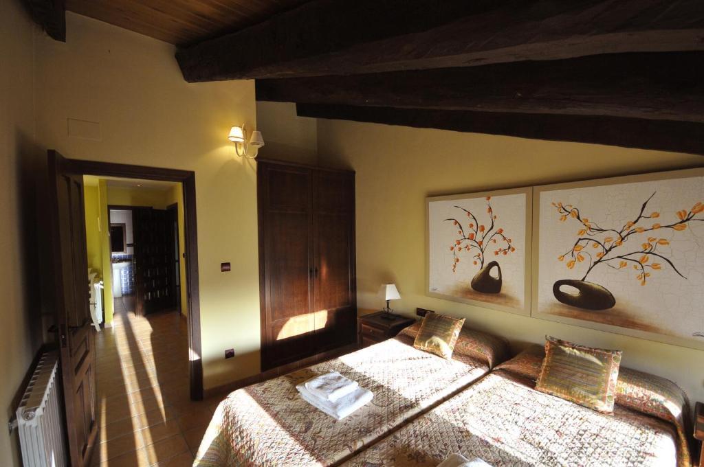 Apartamentos El Canonigo De Teruel Ruang foto